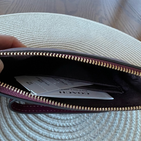 NWT COACH Limited Edition- Corner Zip Wristlet With Holiday Bells Print - Picture 4 of 7